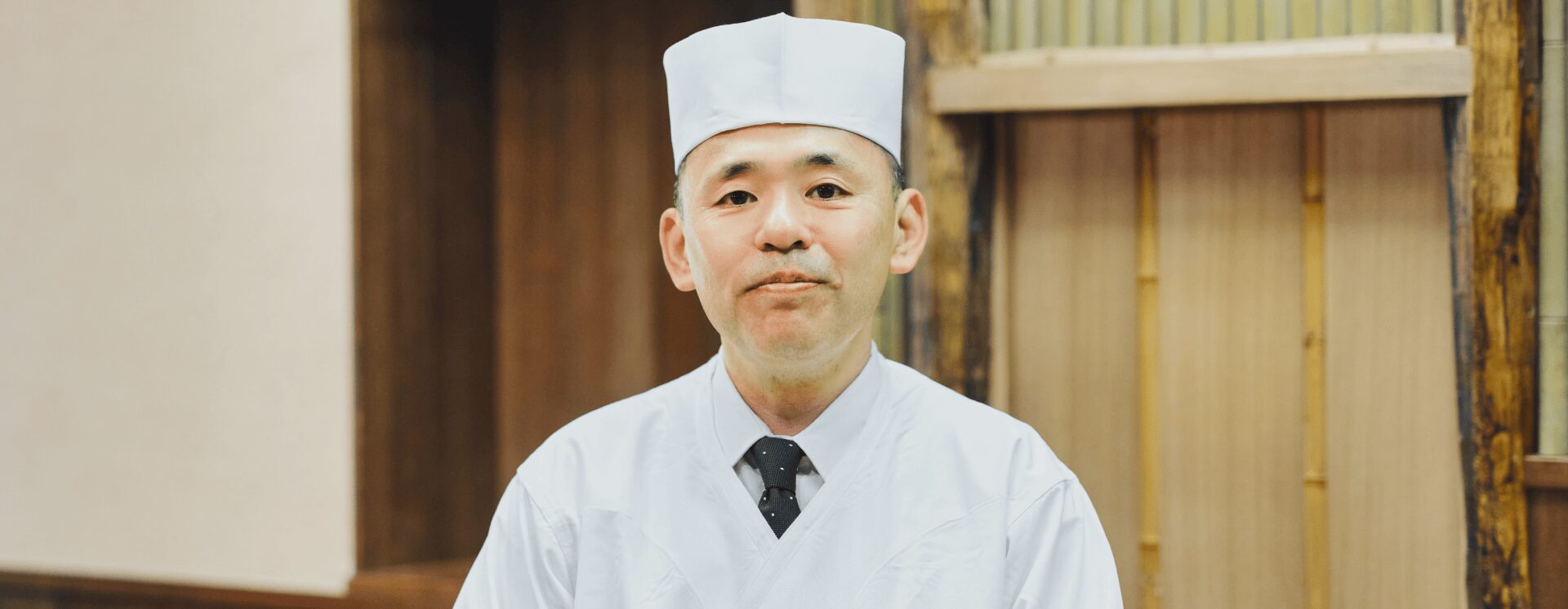 「いつもの変わらない味」をつくる。三世代で通ってくださるお客様もいらっしゃいます。