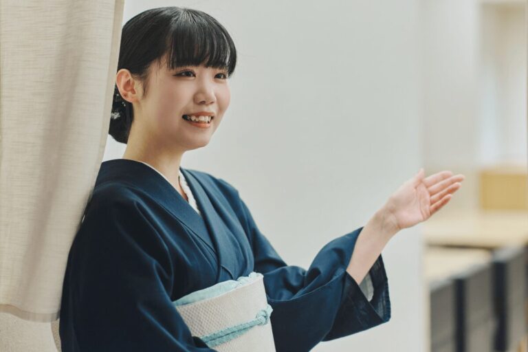 サービススタッフ・<br>販売スタッフ